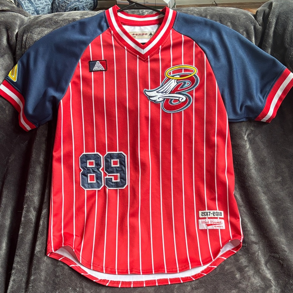 Black Pyramid (Chris Brown) Jersey